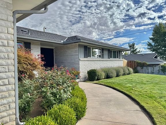 3rd image of 3401 Norman Dr