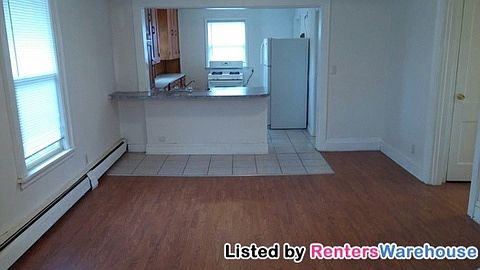 5th image of 3427 Lyndale Ave N #2