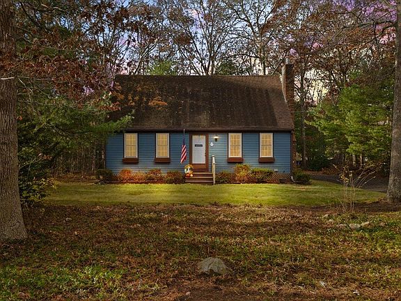 2nd image of 77 Kiahs Way