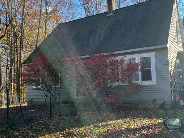 32 Walker's Ridge Drive, Sanford, ME 04073
