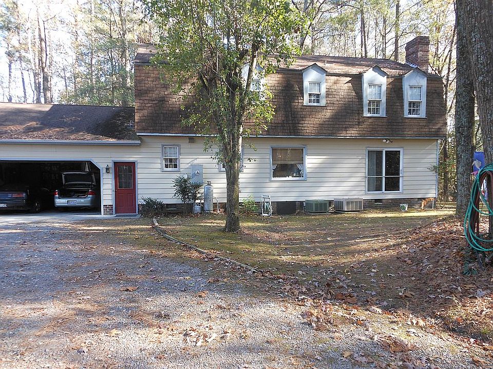 2nd image of 8061 Antique Ln
