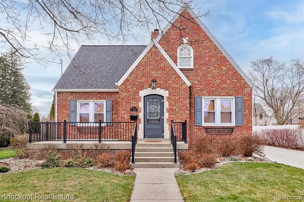 120 S Haas St, Frankenmuth, MI 48734 Zillow