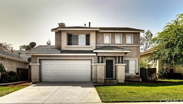 1st image of 846 Saint James Dr