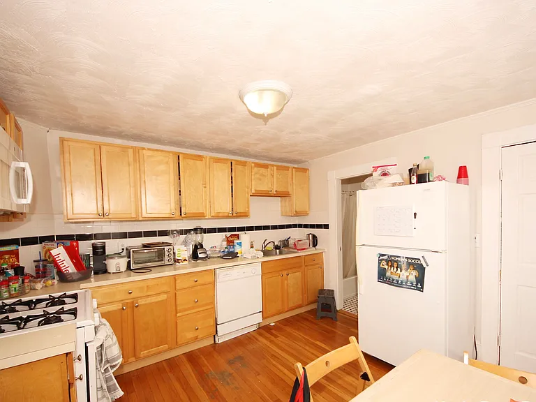 62 Bedford St #2 — Photo 7