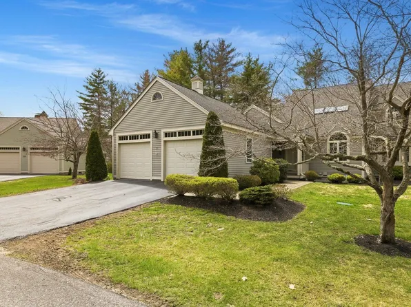 25 Peninsula Drive #25, Stratham, NH 03885