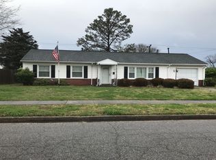 428 Constitution Dr, Virginia Beach, VA 23462