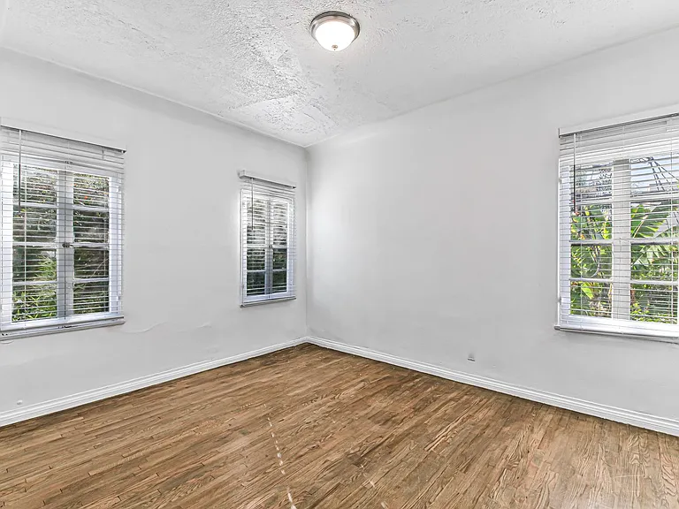 1503 S. Shenandoah St. — Photo 21