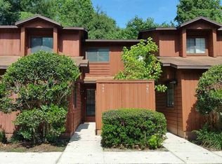 941 SW 56th Ter, Gainesville, FL 32607