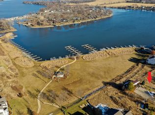 40543 N Fairview Ln, Antioch, IL 60002