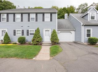 3 Old Towne Rd UNIT 3, Cheshire, CT 06410