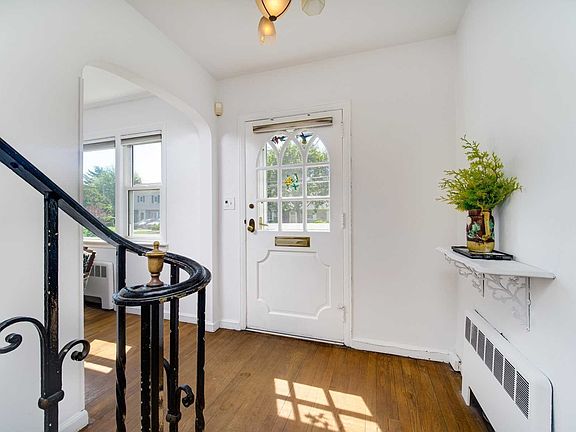 2nd image of 57 Alden Ct