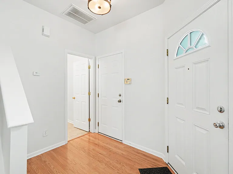 12411 Stratfield Place Cir — Photo 2