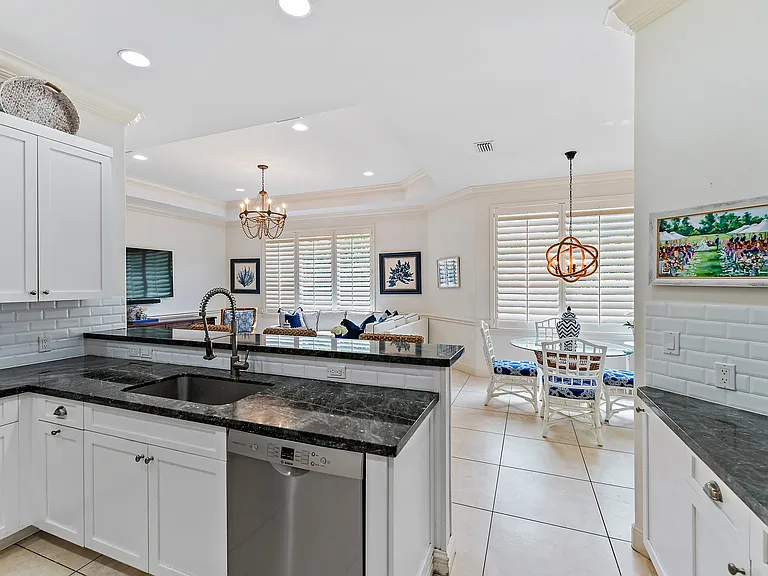 4 Tradewinds Cir — Photo 25