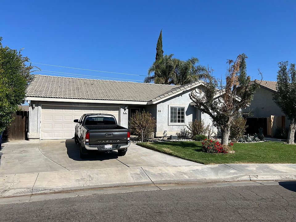 2nd image of 96 Tangelo Ave