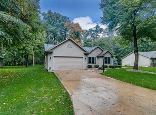 13793 Woods Trl, Granger, IN