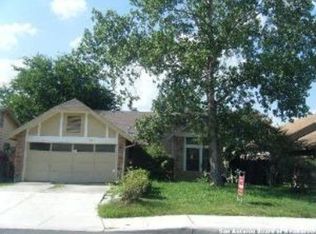 10011 Raven Field Dr, San Antonio, TX 78245