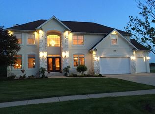 198 Larking Ave, Dekalb, IL 60115