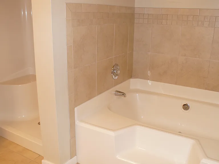 1221 Clearwater Ln — Photo 35