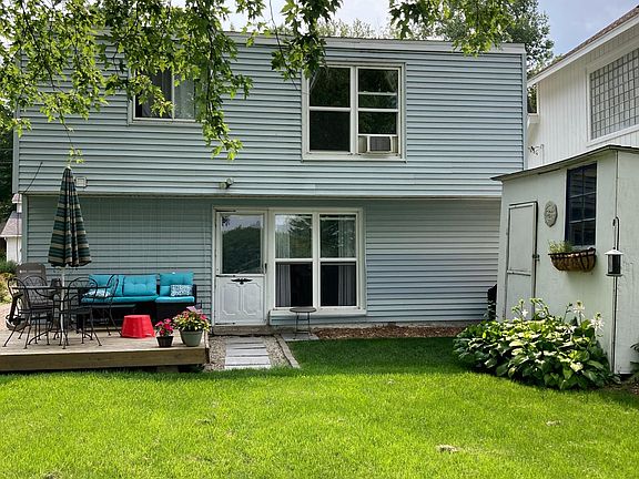 2nd image of 7940 Detroit Blvd