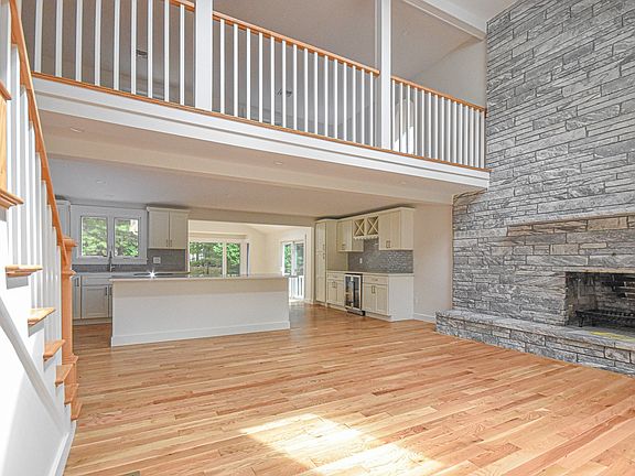 5th image of 41 Kenneth St