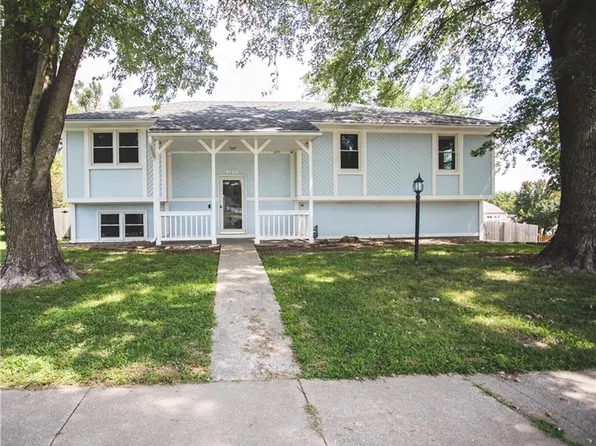 2201 Buckingham St, Saint Joseph, MO 64506