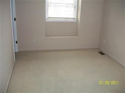 5th image of 9803 Burton Dr