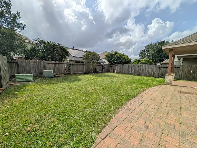 6038 Starbrook Creek Dr — Photo 5