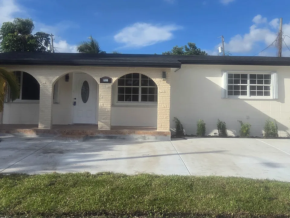 11515 SW 138th Ter