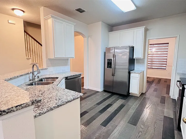 818 Green Pond Dr — Photo 14