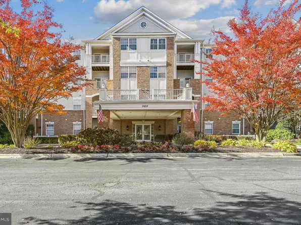 2604 Chapel Lake Dr APT 401, Gambrills, MD 21054