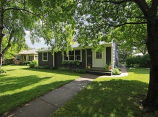 3536 Abbott Ave N, Robbinsdale, MN 55422