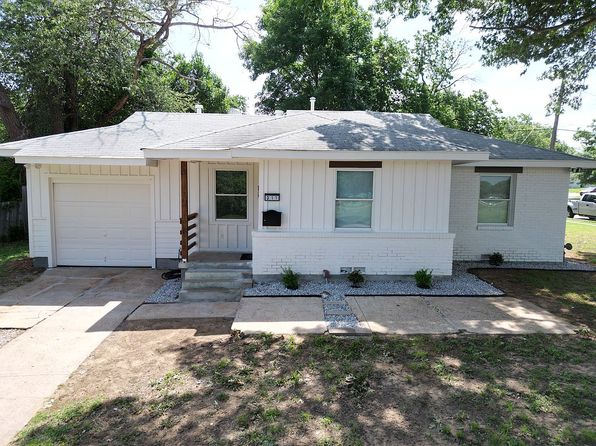 311 Meadowbrook Dr