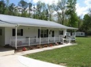 3068 County Road 61, Roanoke, AL 36274