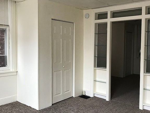 2nd image of 254 S Potomac St #1