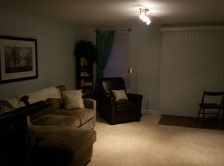 20527 Strath Haven Dr, Gaithersburg, MD