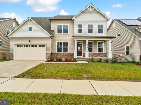 9862 Selkie Ln, Waldorf, MD 20601