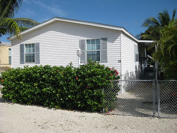 13 Pelican Road