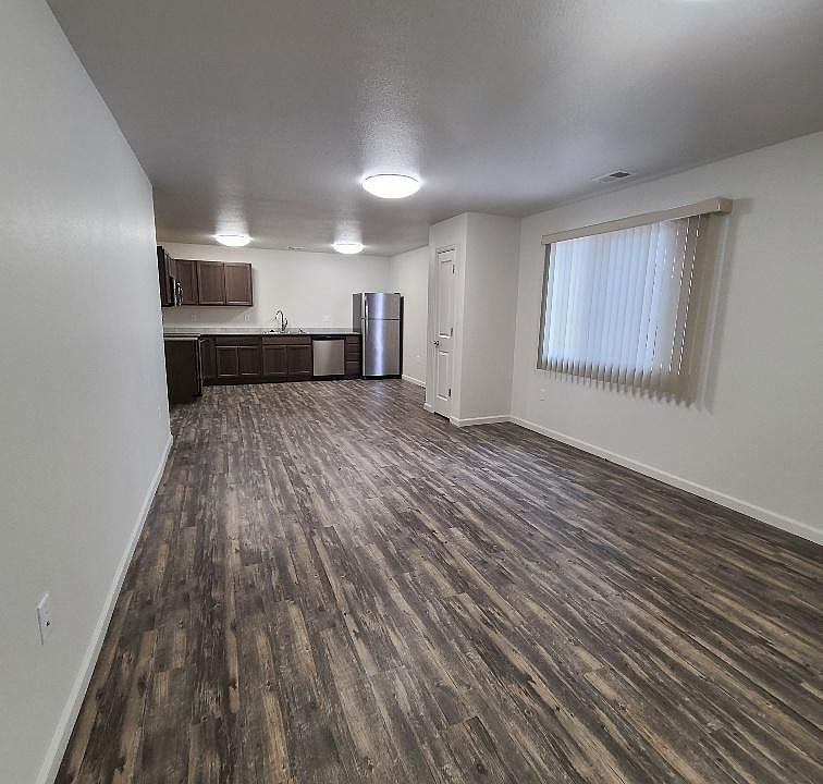 3503 Storey Blvd B, Cheyenne, WY 82009 Zillow