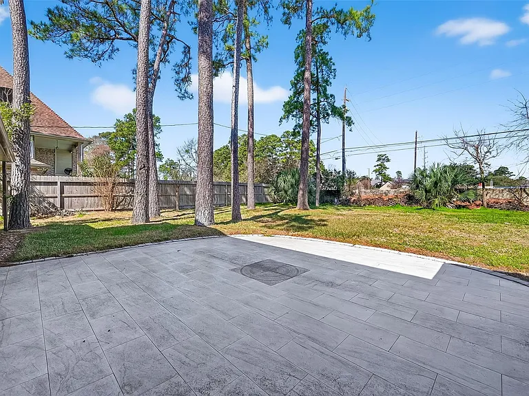 11302 Hylander Dr — Photo 38