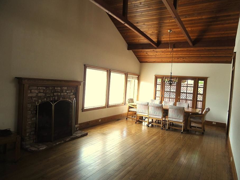 1st image of 309 Escalona Dr