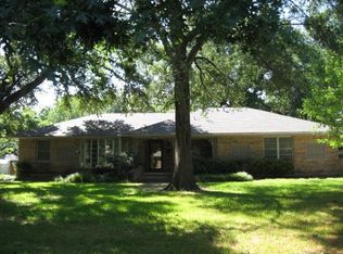 304 Walnut St, Terrell, TX 75160