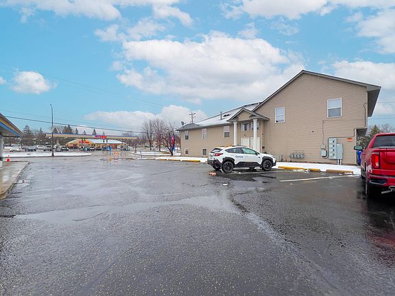 3rd image of 1599 Rice St