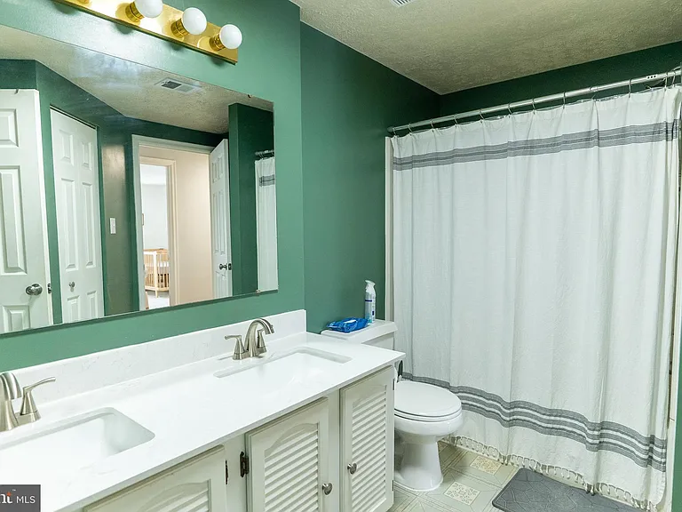 800 Stratford Way #E — Photo 17