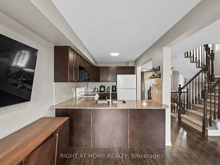 100 Lokoya St — Photo 14
