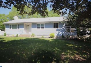87 Fairlawn Ave, Hamilton, NJ 08619