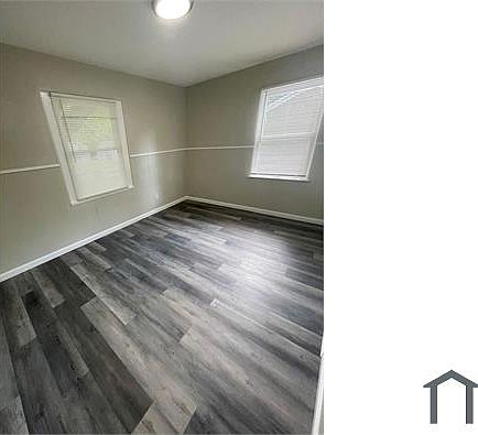 5th image of 9863 Lilac Dr