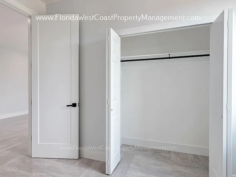 9225 Raes Creek Pl — Photo 39