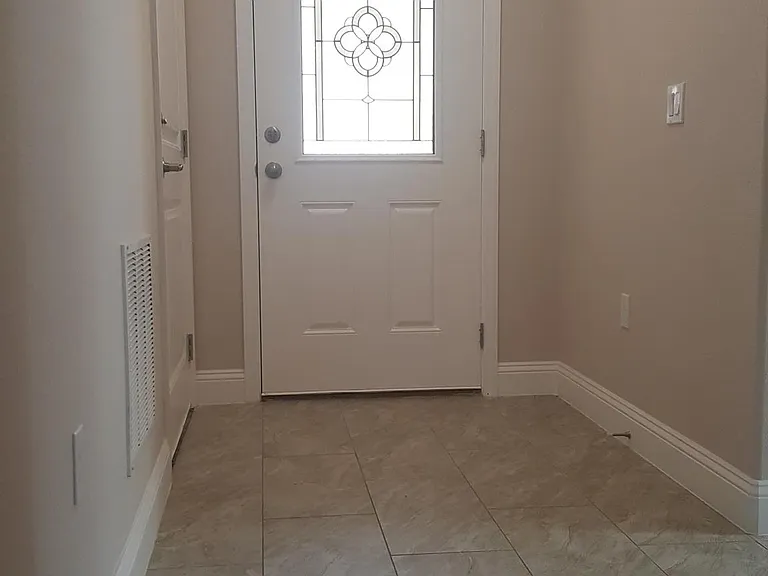 41 Providence Ln #A — Photo 4