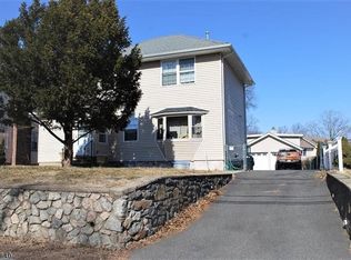 84 E Bradford Ave, Cedar Grove, NJ 07009