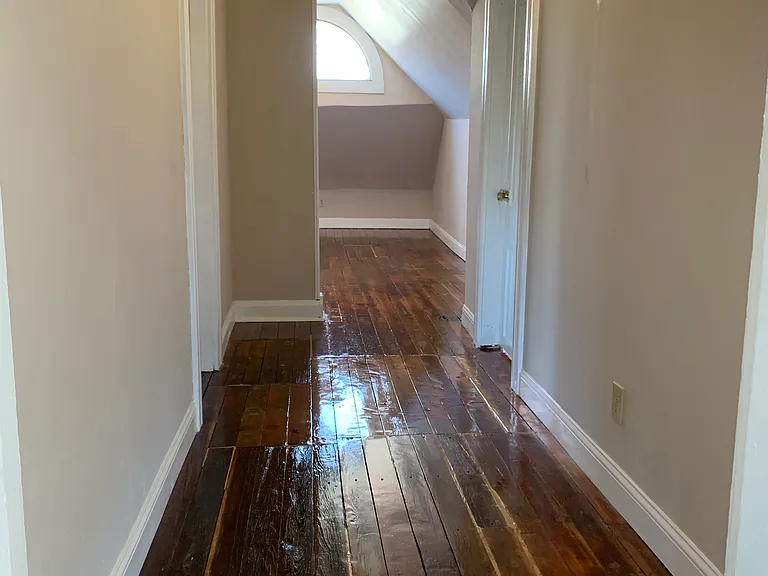 3042 Gilbert Ave #2 — Photo 29